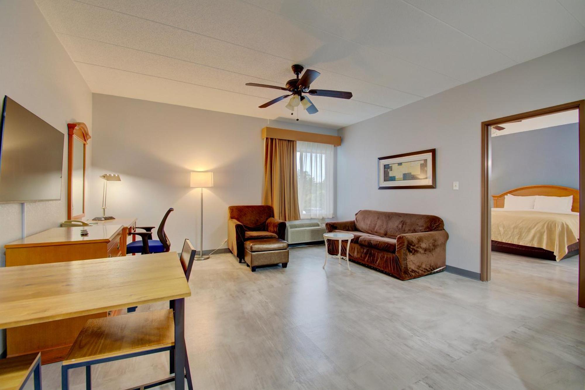Quality Inn & Suites Cvg Airport Erlanger Luaran gambar