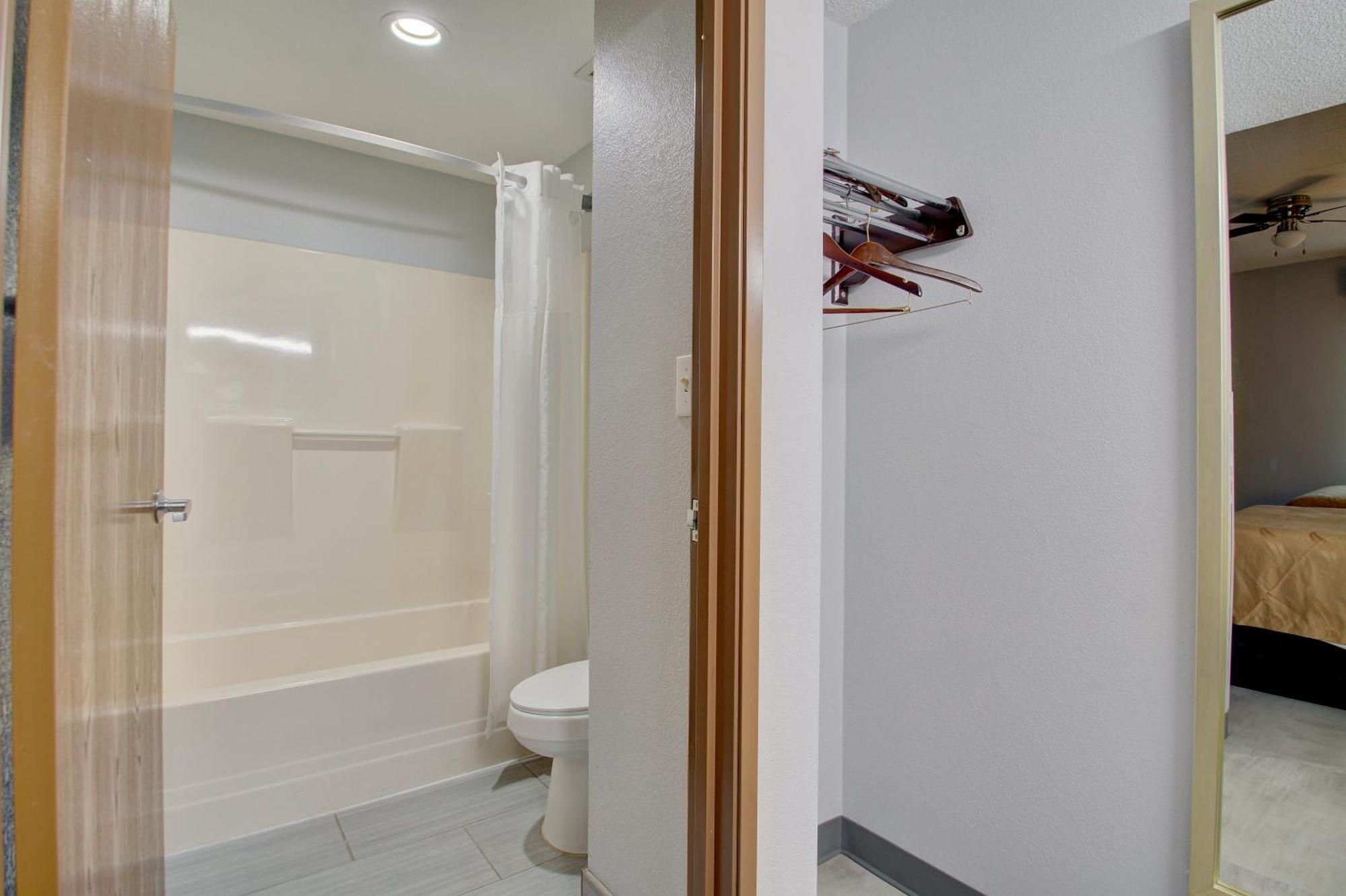 Quality Inn & Suites Cvg Airport Erlanger Luaran gambar